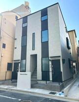 メゾンド・ロビーナ